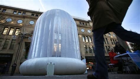 Blowjob ohne Kondom gegen Aufpreis Sexuelle Massage Zürich Kreis 12 Saatlen